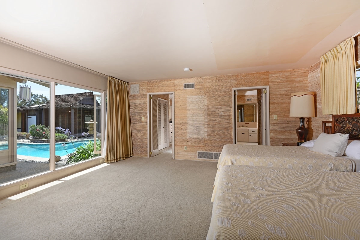 1790 La Jolla Rancho Road La Jolla, CA 92037 - Photo 6 of 25