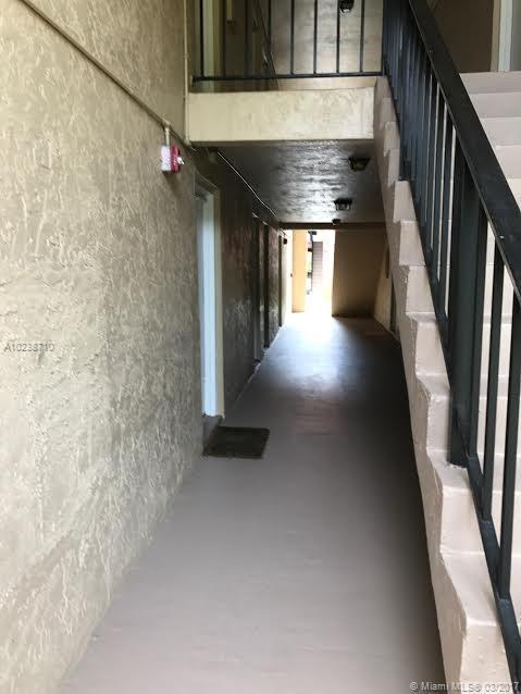 10816 North Kendall Drive, Unit R9 Miami, FL 33176 - Photo 3 of 26