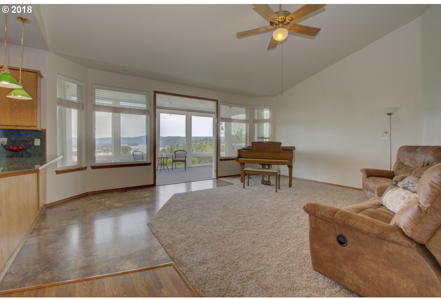 309 Bunker Hill Road Longview, WA 98632 - Photo 5 of 31