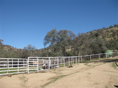 33716 George Smith Road Squaw Valley, CA 93675 - Photo 13 of 20 Gallery Image 13