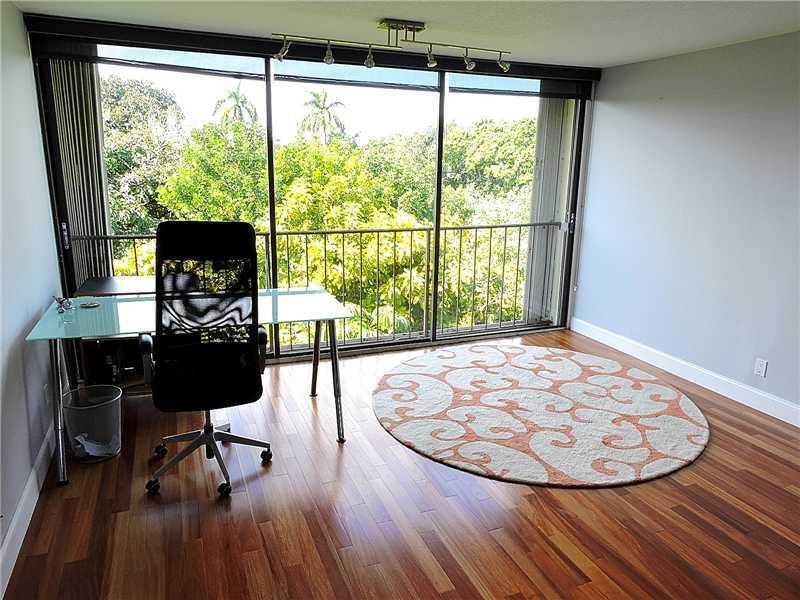 501 Southwest 11th Place, Unit 401A Boca Raton, FL 33432 - Photo 4 of 14