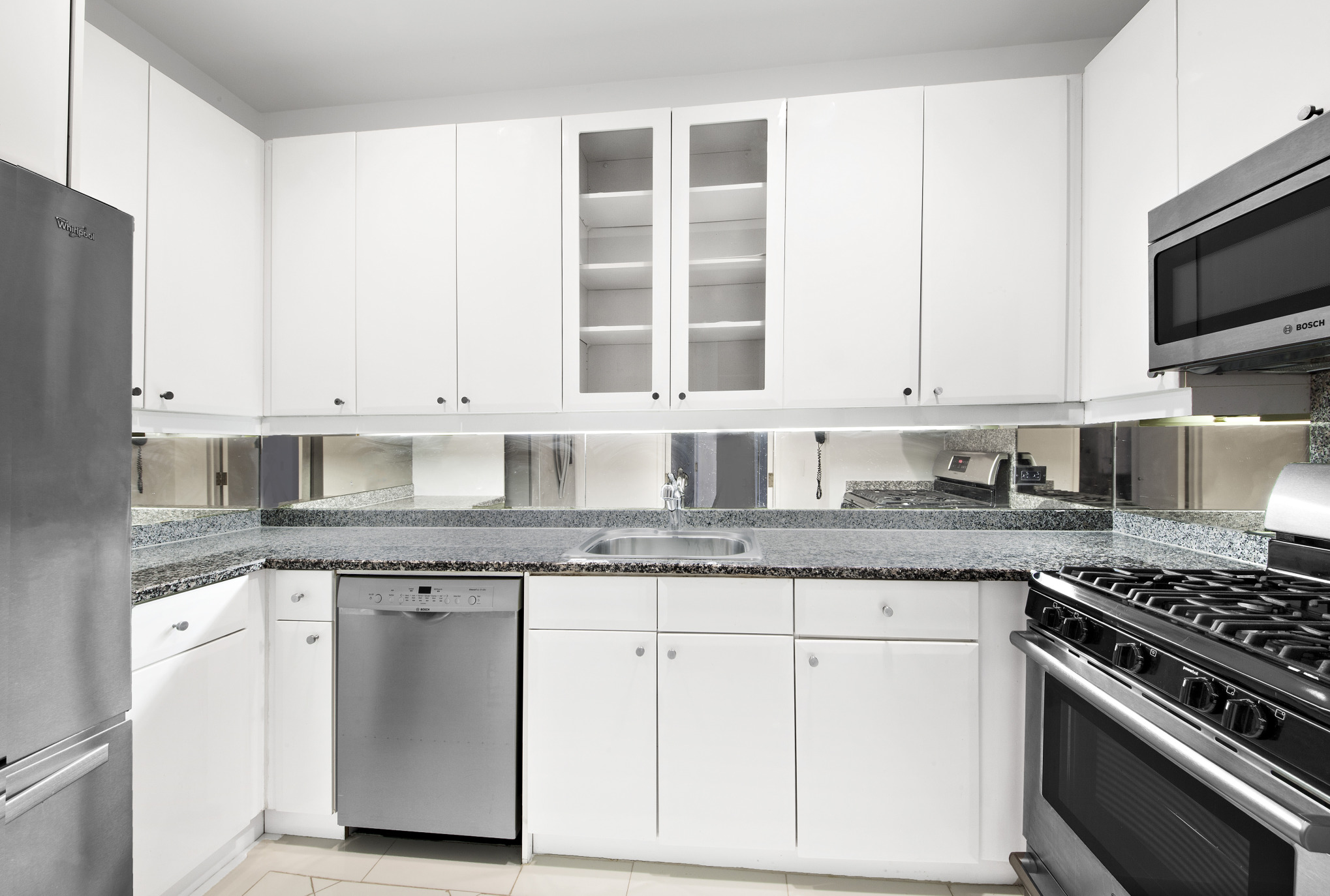 845 United Nations Plaza, Unit 6C Manhattan, NY 10017 - Photo 7 of 15