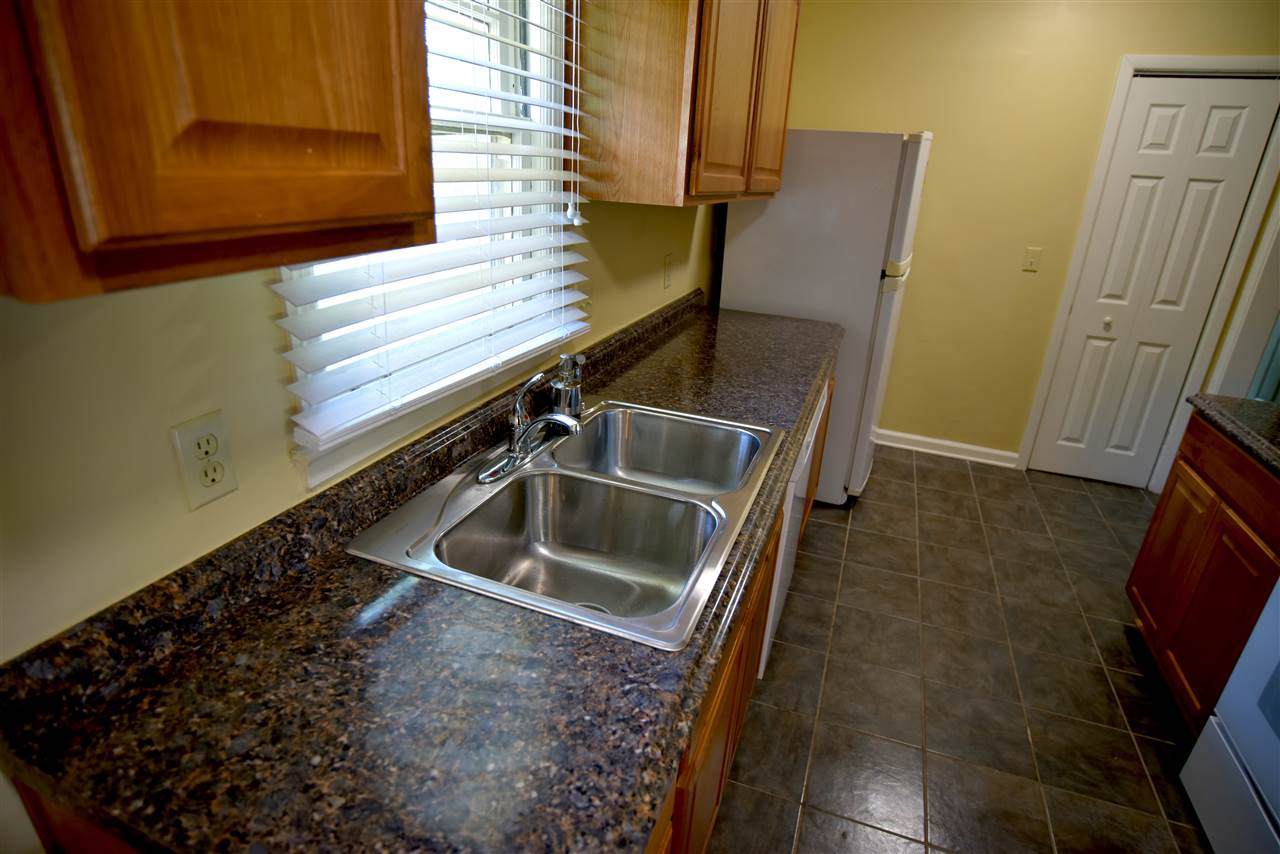 5452 Mason Road Memphis, TN 38120 - Photo 7 of 16