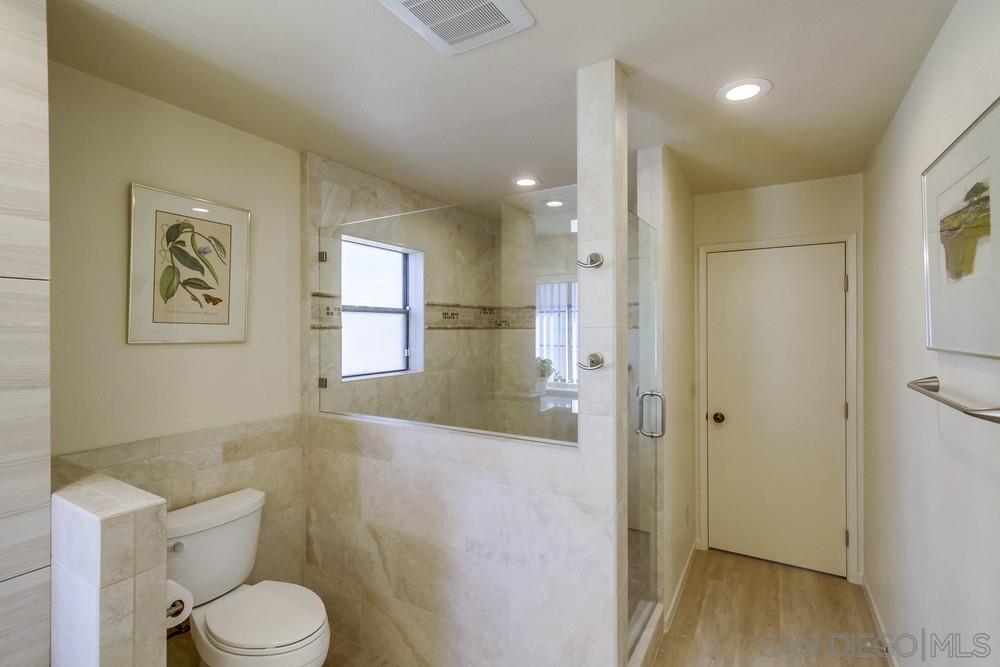 16523 Bridlewood Road Poway, CA 92064 - Photo 16 of 25 Gallery Image 16