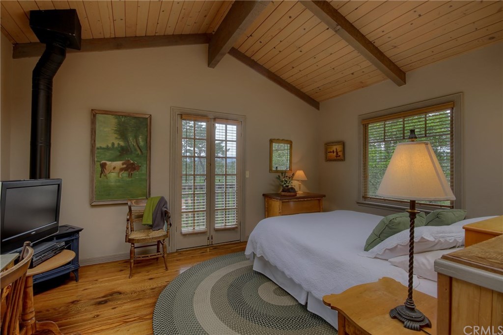 2581 Emerson Road Cambria, CA 93428 - Photo 15 of 31