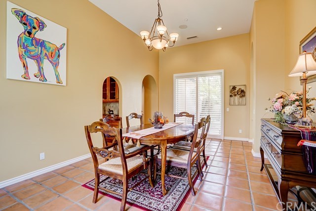 5320 Lochmoor Drive Riverside, CA 92507 - Photo 6 of 43