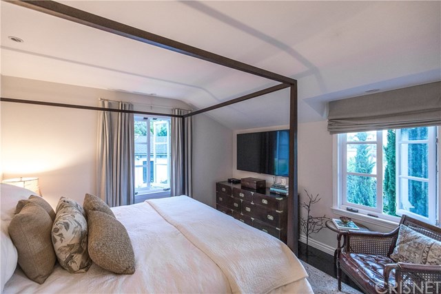 8809 Evanview Drive Los Angeles, CA 90069 - Photo 36 of 46