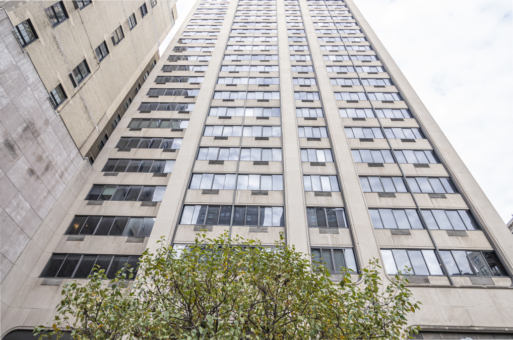 Park 900 900 Park Ave, Manhattan, NY 10075 - Photo 3 of 9