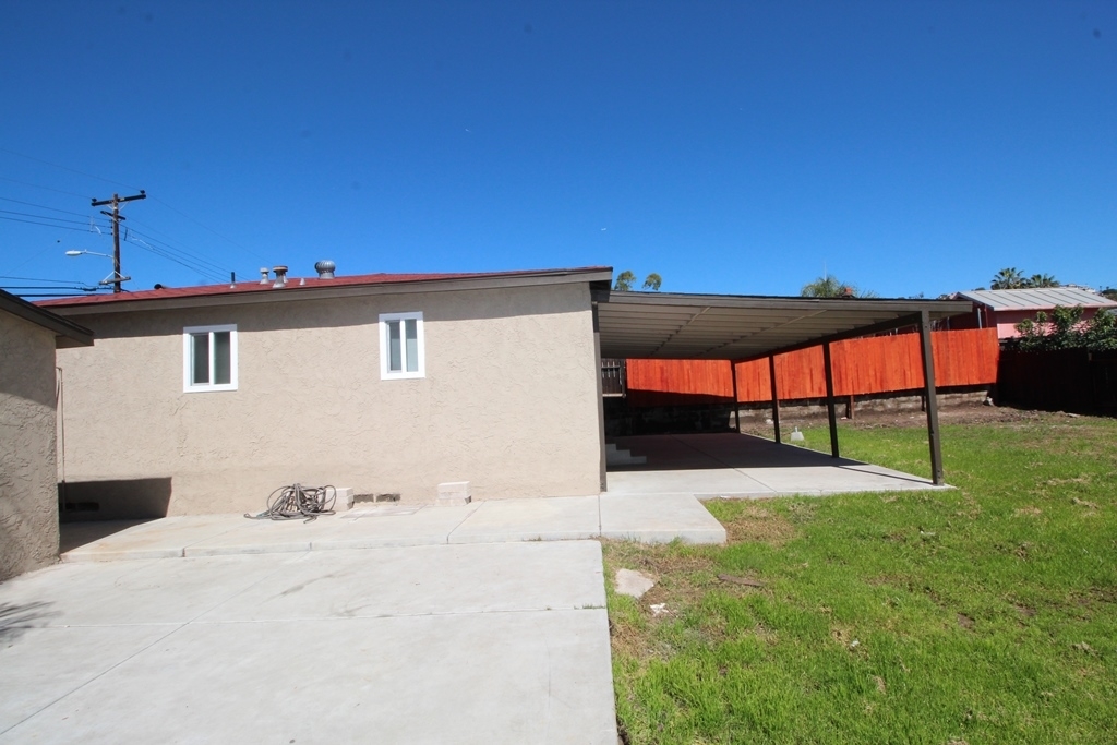 839 Kempton Street Spring Valley, CA 91977 - Photo 7 of 20 Gallery Image 7