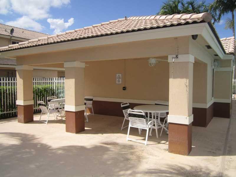 7402 Southwest 162nd Path, Unit 7402 Miami, FL 33193 - Photo 34 of 35 Gallery Image 34
