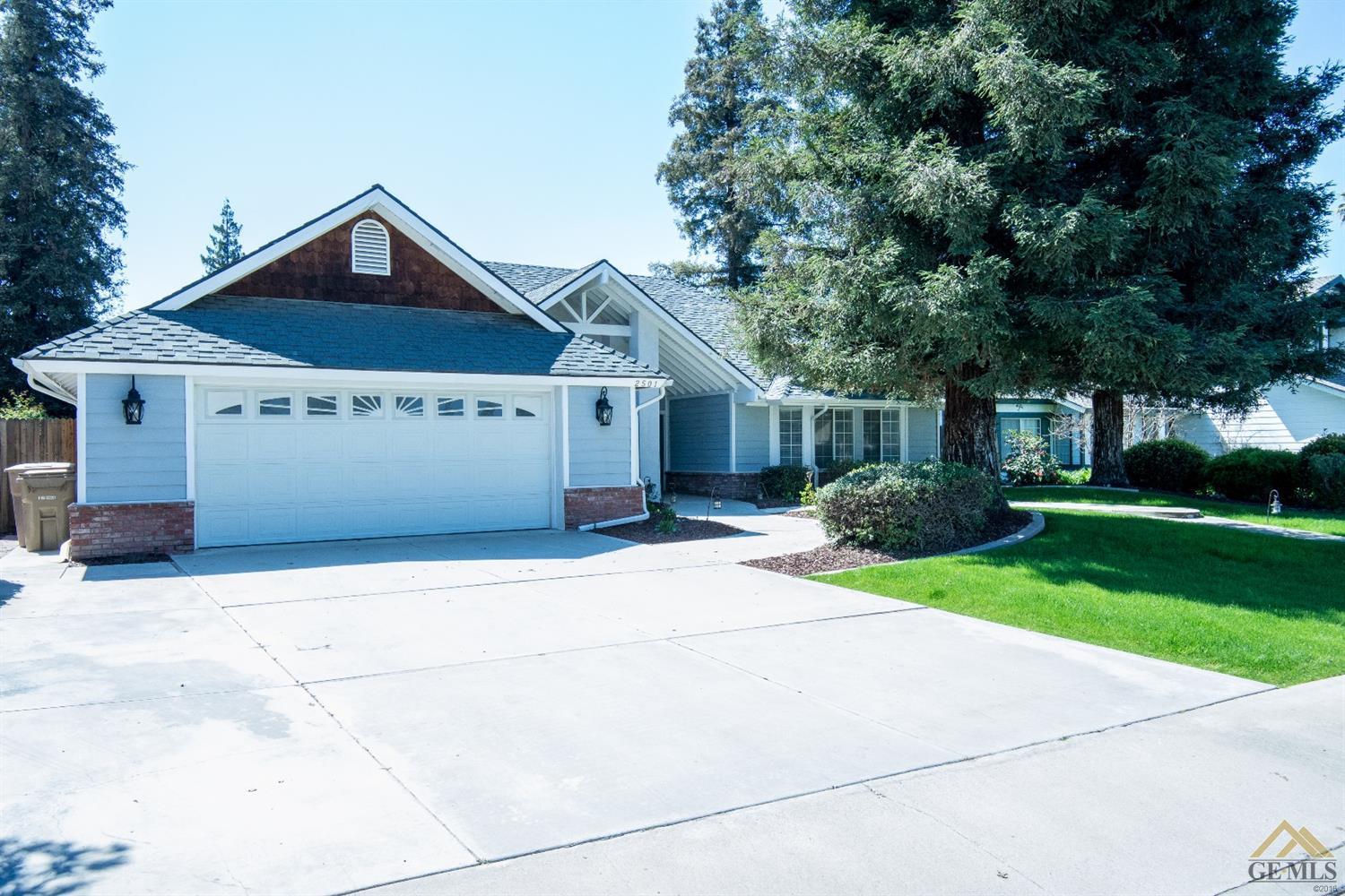 2501 Mountain Oak Road Bakersfield, CA 93311 - Photo 3 of 20