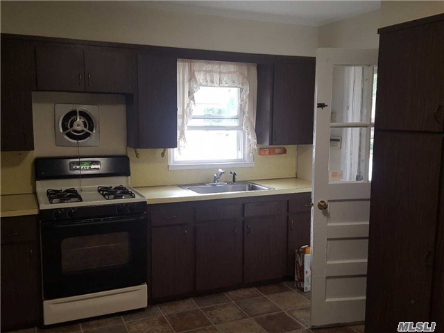 38 First Avenue Central Islip, NY 11722 - Photo 10 of 15