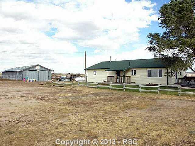 8265 North Log Road Peyton, CO 80831 - Photo 2 of 20