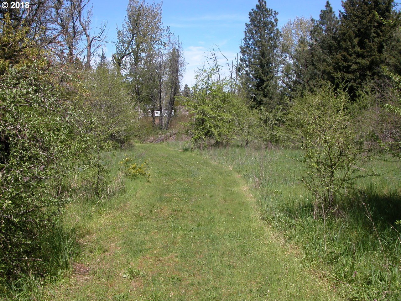 1549 Markham Road Hood River, OR 97031 - Photo 10 of 27 Gallery Image 10