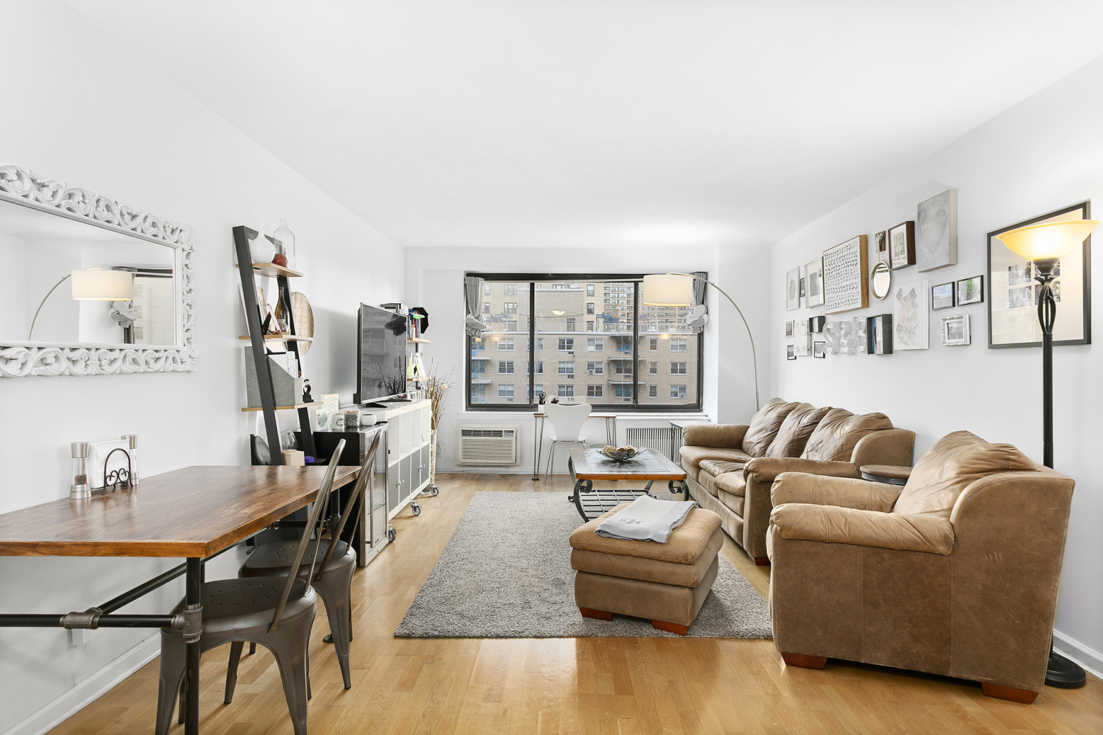 382 Central Park West, Unit 14V Manhattan, NY 10025 - Photo 1 of 5