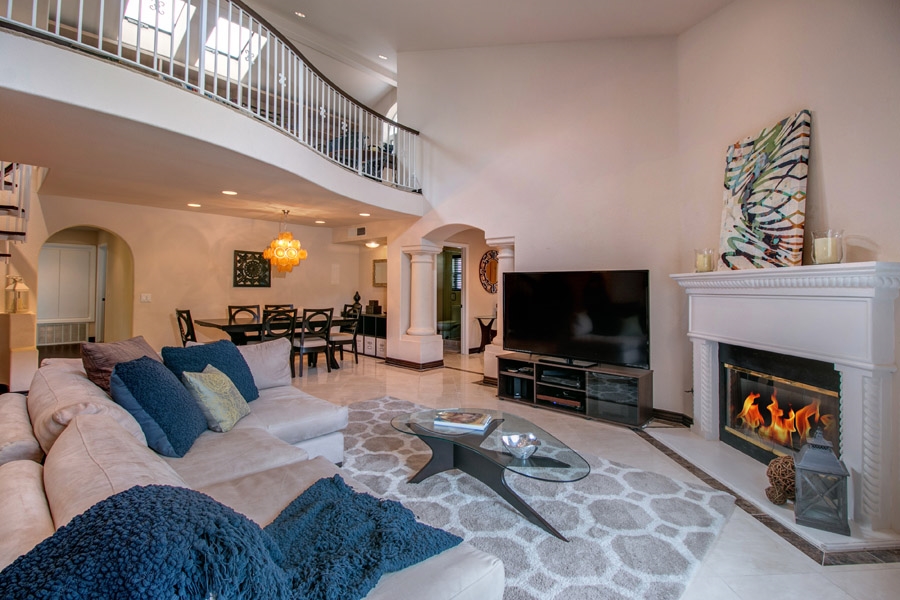 2838 Torrey Pines Road La Jolla, CA 92037 - Photo 3 of 25