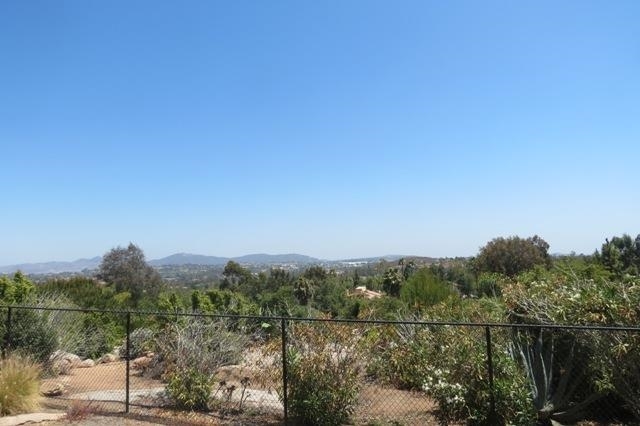 669 Rolling Hills Road Vista, CA 92081 - Photo 9 of 17 Gallery Image 9