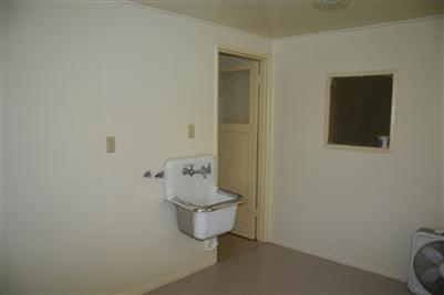 616 Decatur Street Bakersfield, CA 93308 - Photo 3 of 5 Gallery Image 3