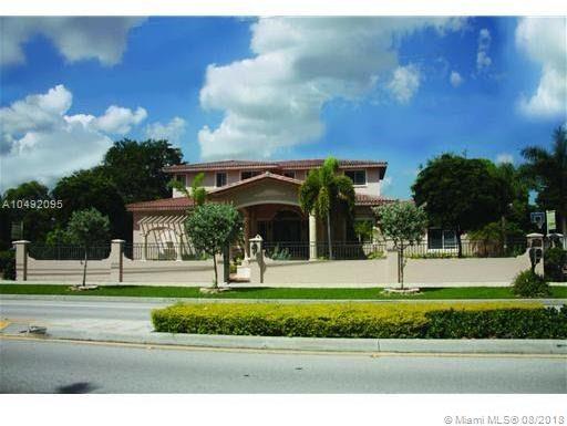 6040 Southwest 97th Avenue Miami, FL 33173 - Photo 1 of 11