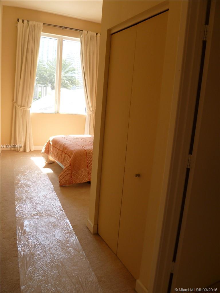 901 Brickell Key Boulevard, Unit 509 Miami, FL 33131 - Photo 16 of 29