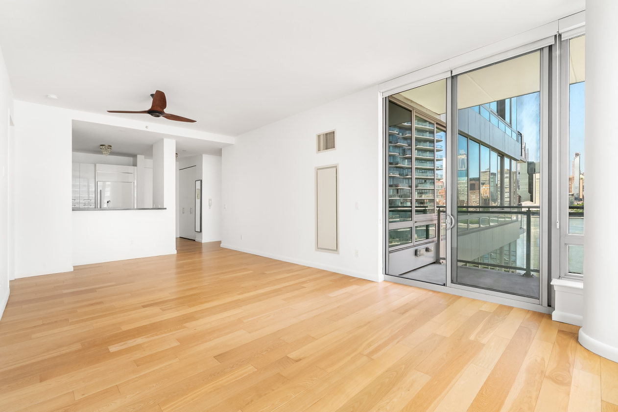 46-30 Center Boulevard, Unit 1102 Queens, NY 11109 - Photo 3 of 15