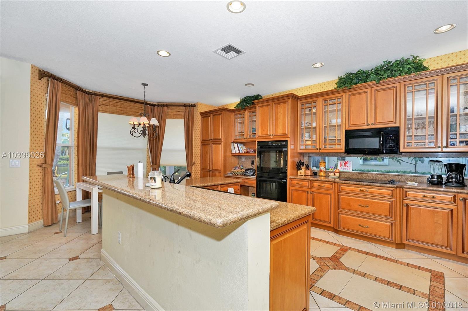 11762 Bayfield Drive Boca Raton, FL 33498 - Photo 10 of 29