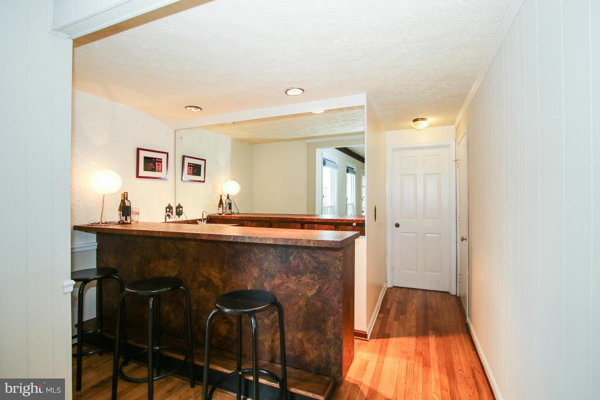 8712 Seven Locks Road Bethesda, MD 20817 - Photo 12 of 29