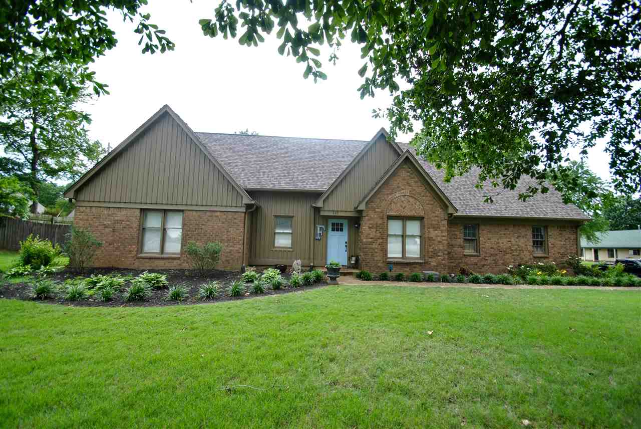 639 Collierville Arlington Road Collierville, TN 38017 - Photo 1 of 20 Gallery Image 1