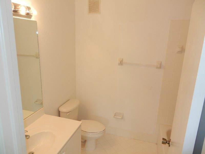 3385 Northeast 10th Street, Unit 201 Homestead, FL 33033 - Photo 10 of 22