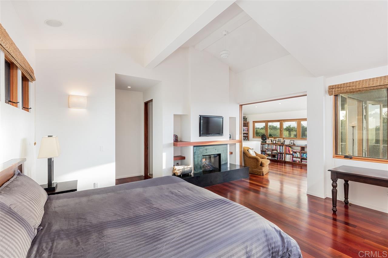 1866 Sheridan Road Encinitas, CA 92024 - Photo 16 of 25