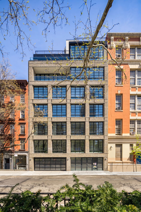 204 Forsyth St, Manhattan, NY 10002 - Photo 2 of 5