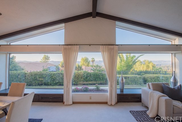 23945 Park Belmonte Calabasas, CA 91302 - Photo 17 of 56