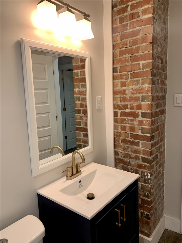 987 South White Station Road Memphis, TN 38117 - Photo 7 of 15 Gallery Image 7