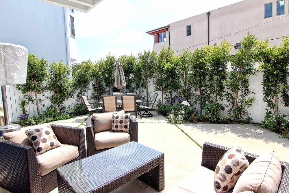 905 North Valley Drive Manhattan Beach, CA 90266 - Photo 17 of 18