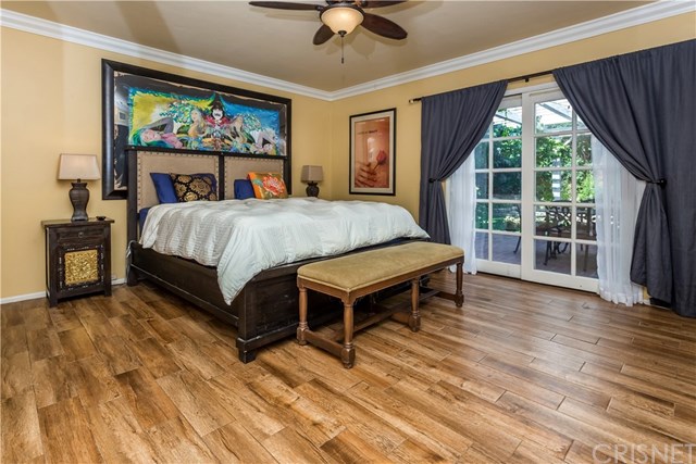 23565 Neargate Drive Newhall, CA 91321 - Photo 12 of 29