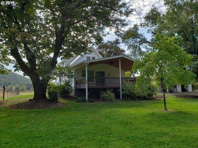 1109 Jones Road Roseburg, OR 97471 - Photo 9 of 32 Gallery Image 9