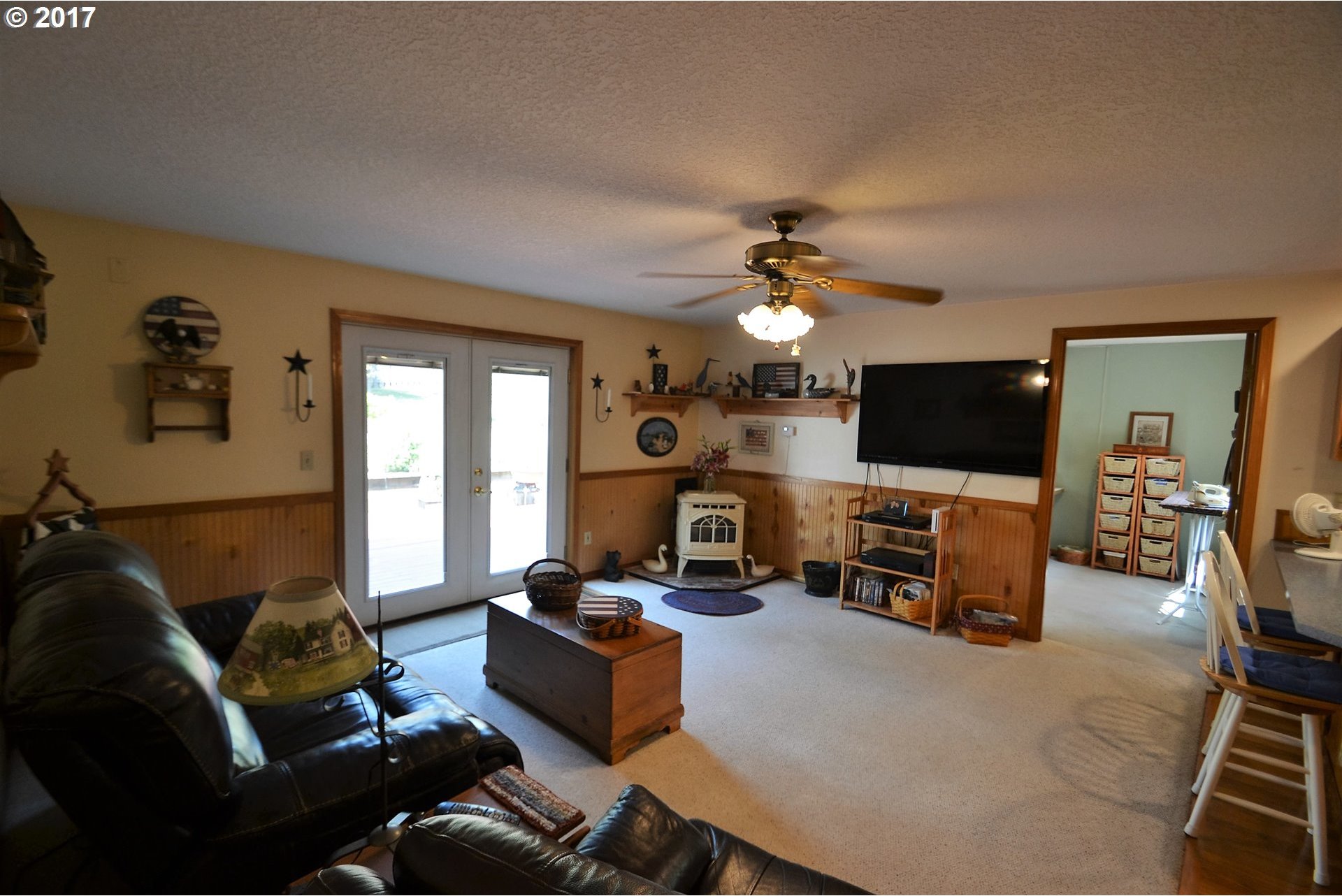 205 Meadow View Road Forest Grove, OR 97116 - Photo 5 of 25 Gallery Image 5