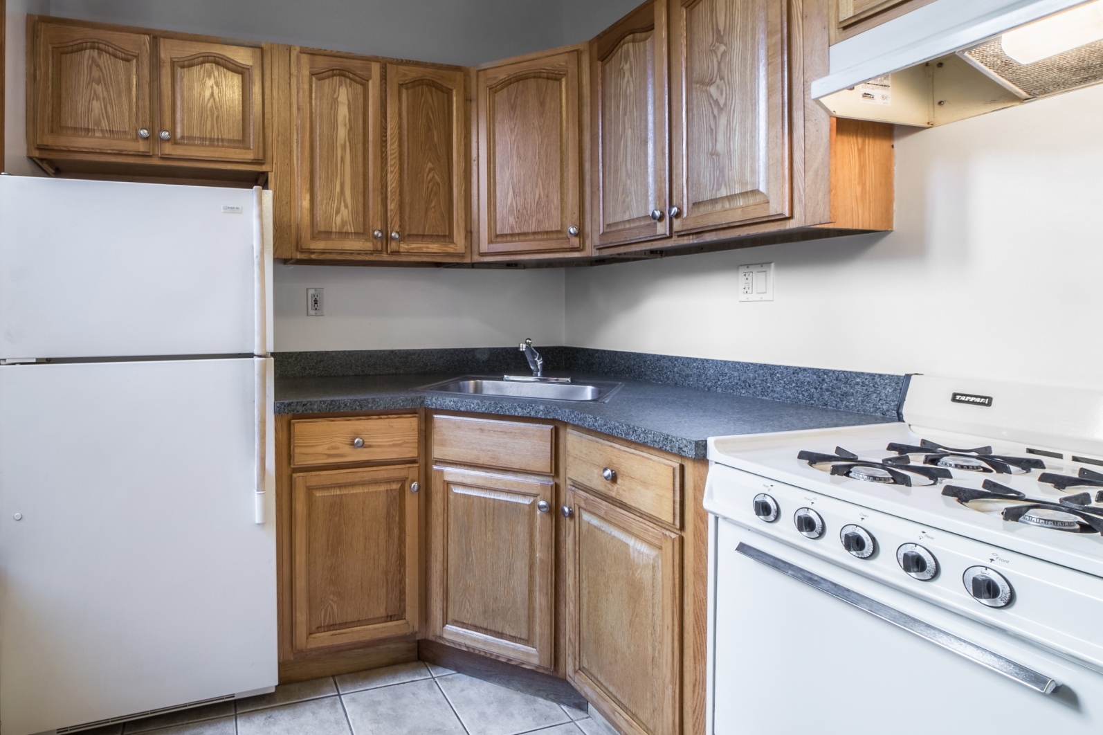 242 East 85th Street, Unit 3A Manhattan, NY 10028 - Photo 1 of 6