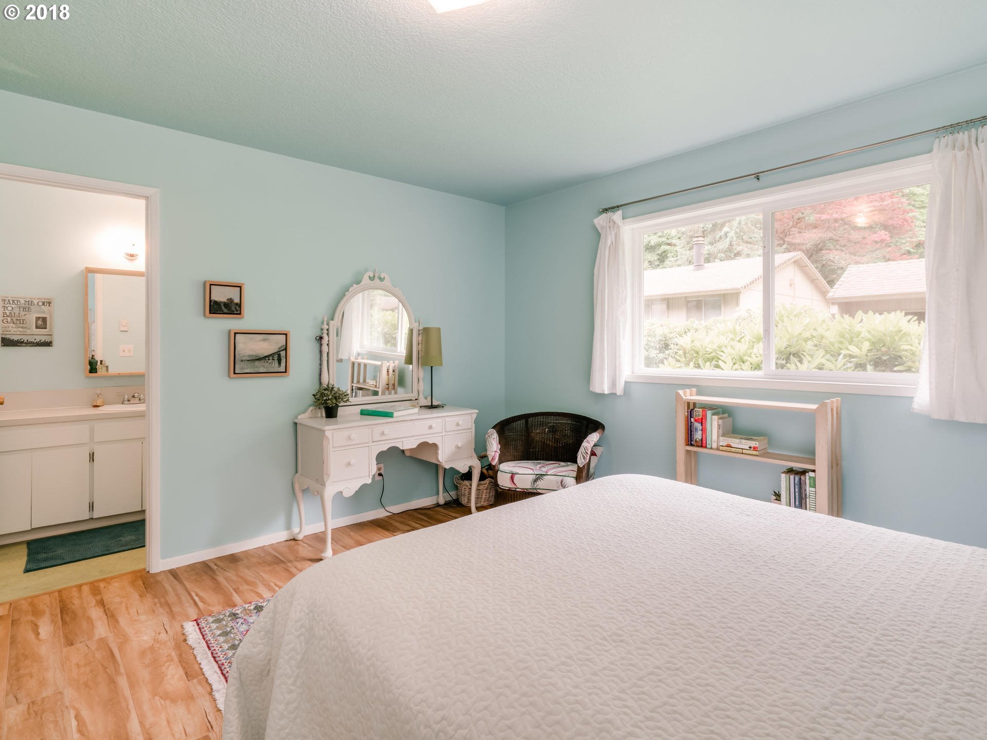 4420 Northwest Barnes Road Portland, OR 97210 - Photo 14 of 18