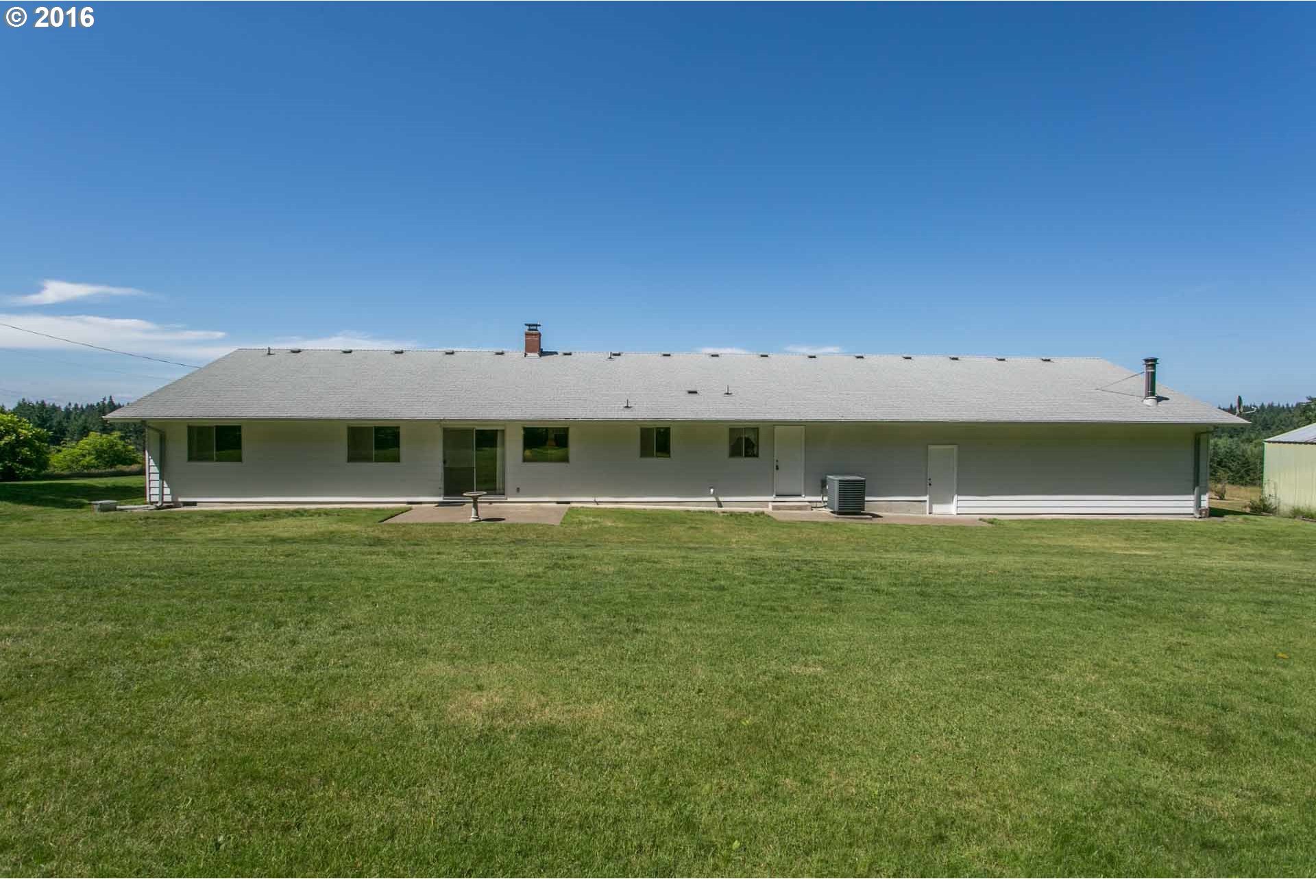 18390 Southwest Seiffert Road Sherwood, OR 97140 - Photo 10 of 25 Gallery Image 10