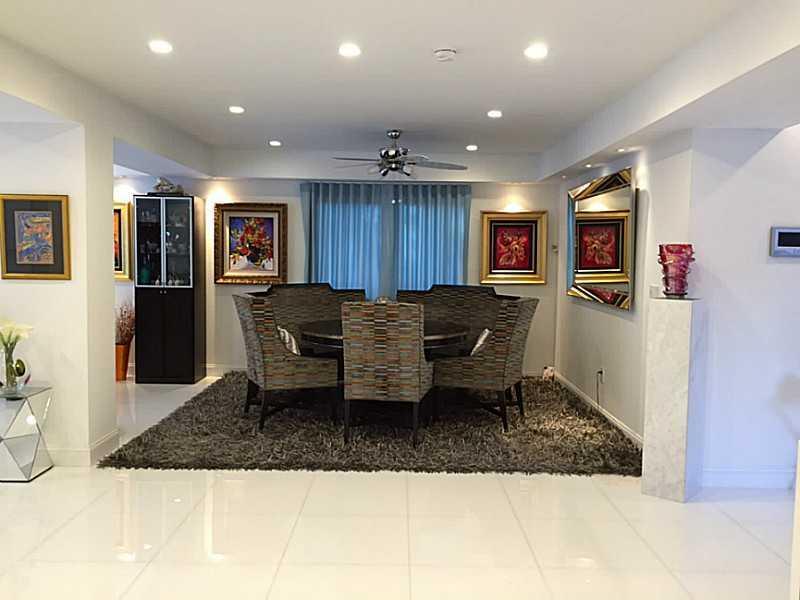 5320 Sunset Drive Miami, FL 33143 - Photo 6 of 14