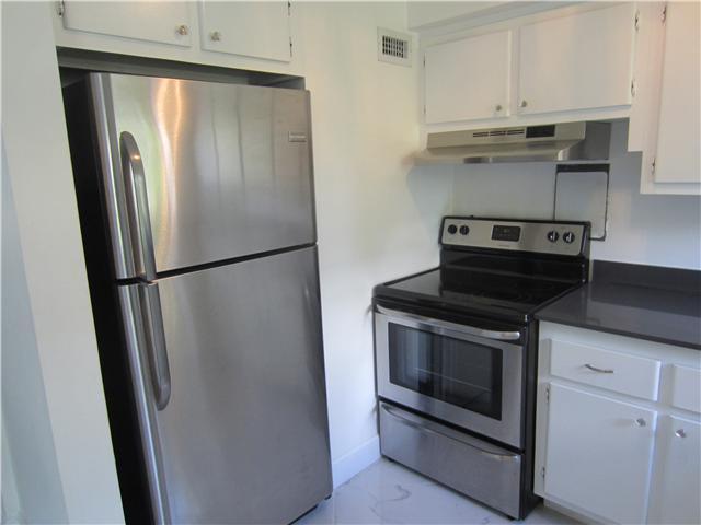 5471 Southwest 78th Street, Unit 13A Miami, FL 33143 - Photo 10 of 17