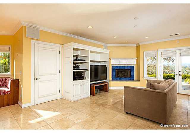 30643 Vía Maria Elena Bonsall, CA 92003 - Photo 8 of 25