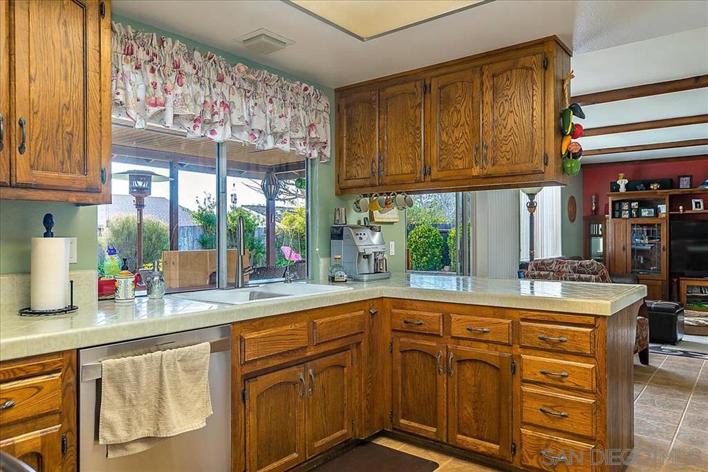 4398 Aquarius Road Lompoc, CA 93436 - Photo 10 of 24 Gallery Image 10