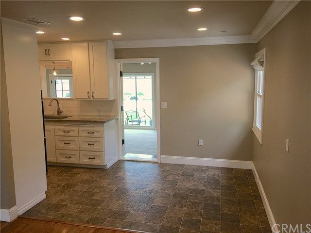 $1,271,500 | 325 Costa Mesa Street, Costa Mesa, CA 92627