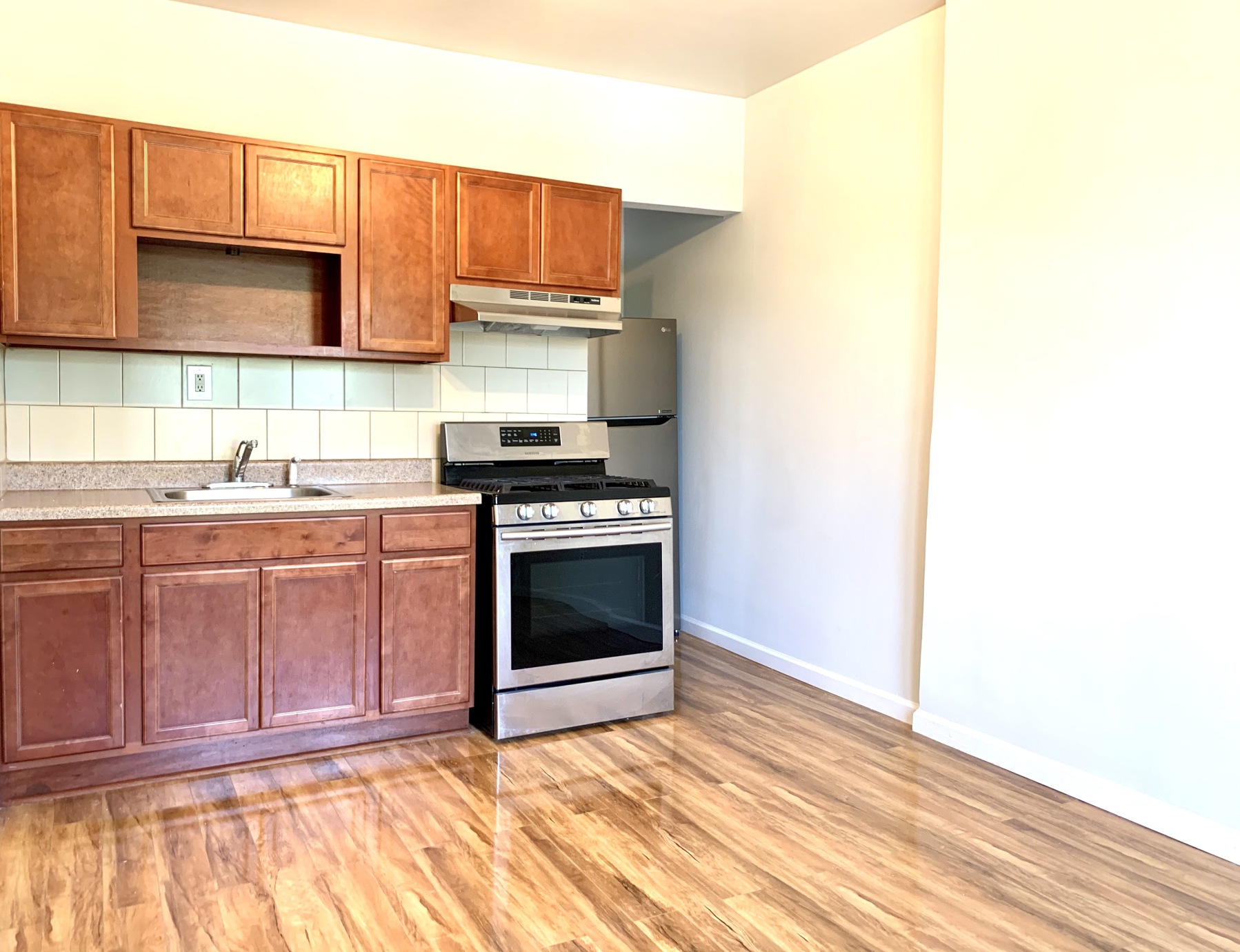 263 Patchen Avenue, Unit 2 Brooklyn, NY 11233 - Photo 2 of 10