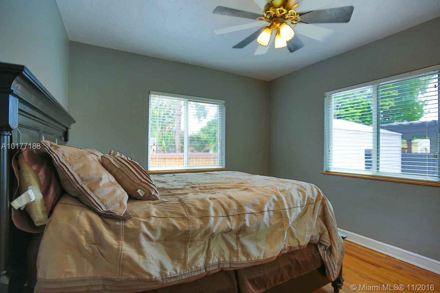 2001 Southwest 13th Avenue Miami, FL 33145 - Photo 10 of 20