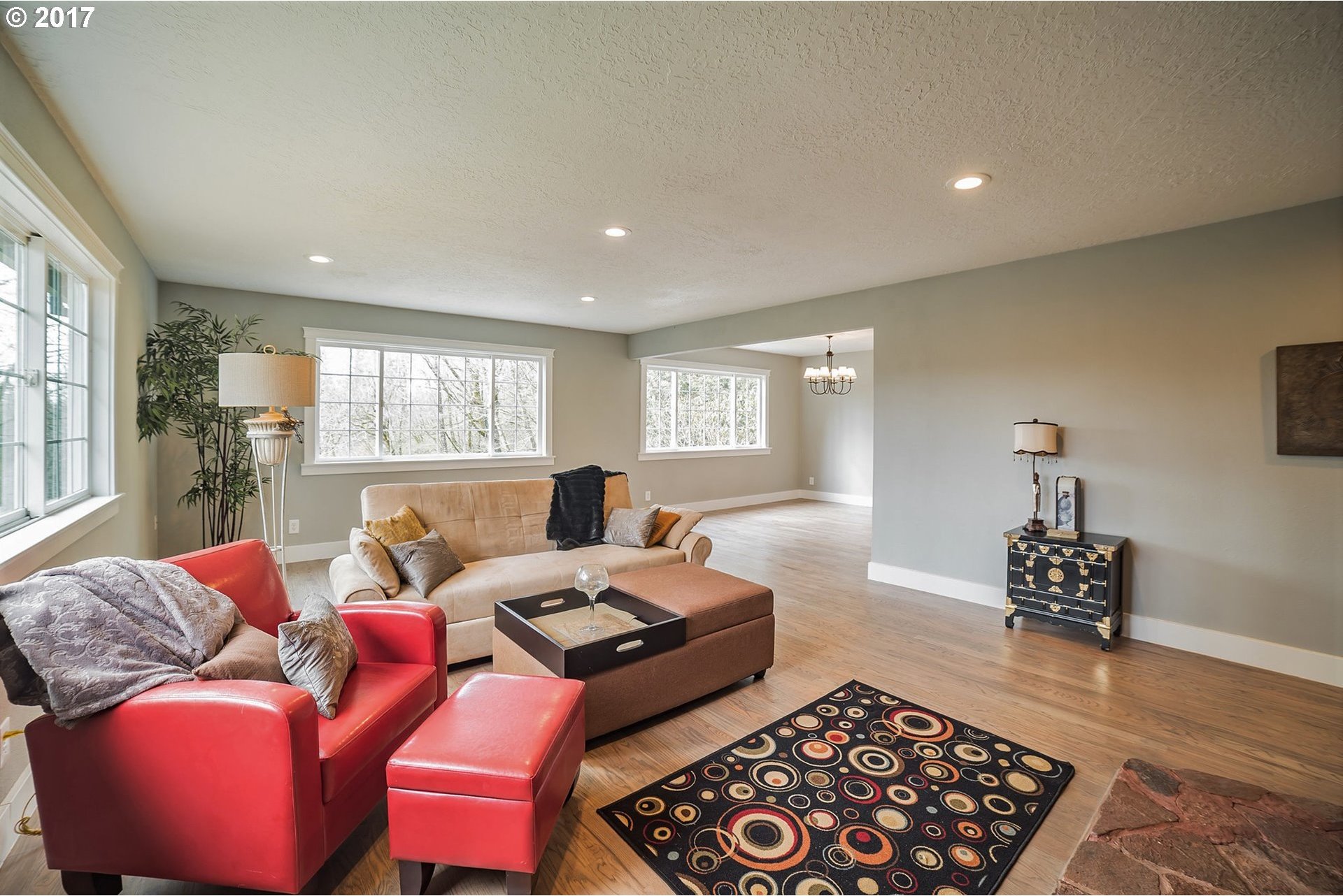 32815 Northeast Chamberlain Road Troutdale, OR 97060 - Photo 9 of 32 Gallery Image 9