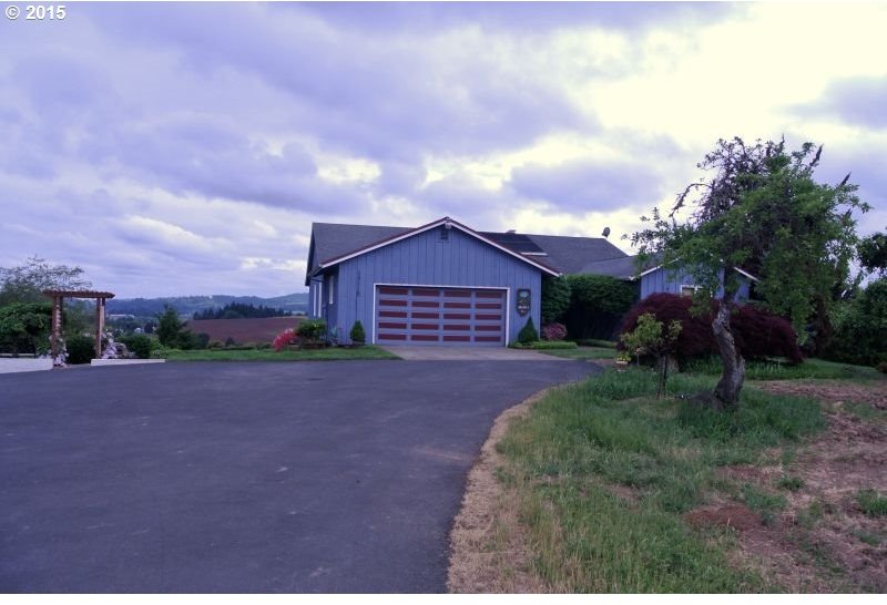 11570 Southwest Hardebeck Road Gaston, OR 97119 - Photo 8 of 30