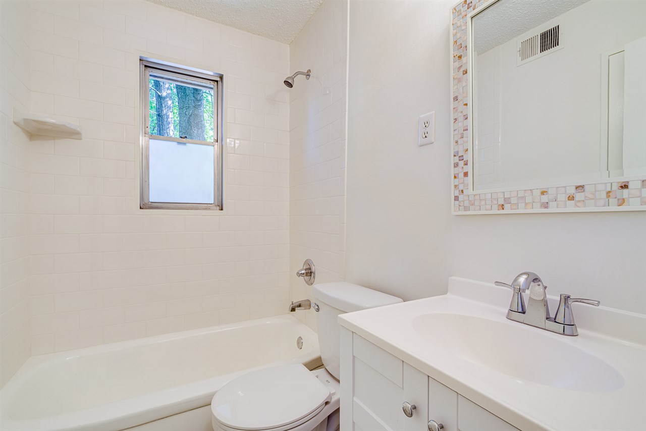 4844 Verne Road Memphis, TN 38117 - Photo 11 of 18